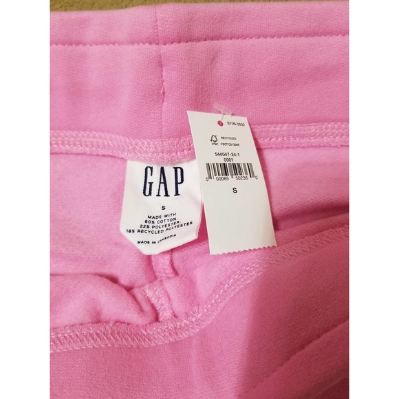 GAP NWT Women's Shorts Logo Graphic Soft Comfy Fleece Size Small Pink Ye… - Picture 6 of 11